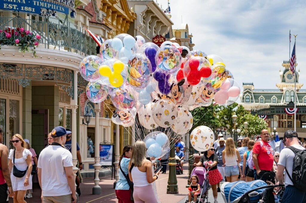 Disney Sem Gastar Muito: O Guia Completo para Viajar com Orçamento Limitado e Viver a Magia! — como viajar para disney com or