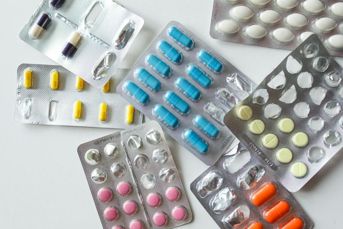 Autocuidado vs. Automedicação